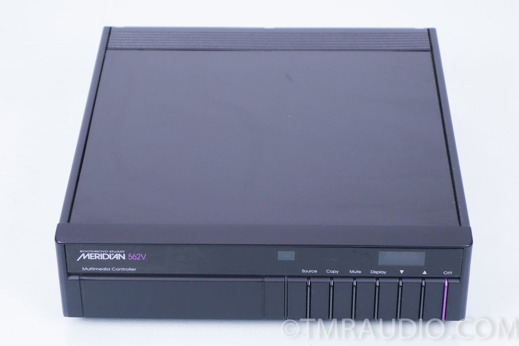 Meridian 562V Multimedia Controller / Preamplifier / Processor in Factory Box