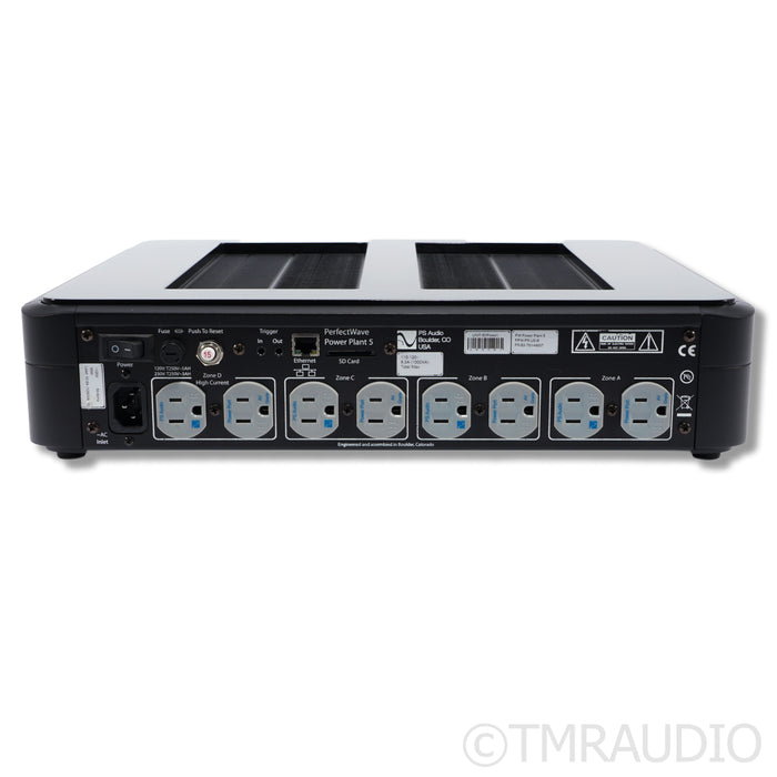 PS Audio Perfectwave Power Plant P5 AC Power Conditioner