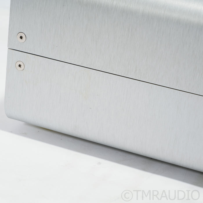 Audience Adept Response aR6 Power Conditioner