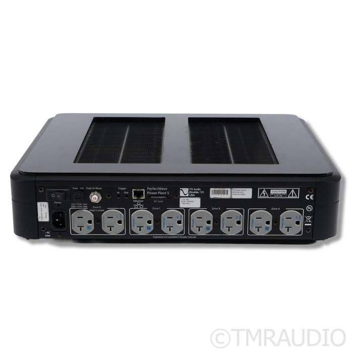 PS Audio PerfectWave Power Plant 5 (P5) AC Regenerator