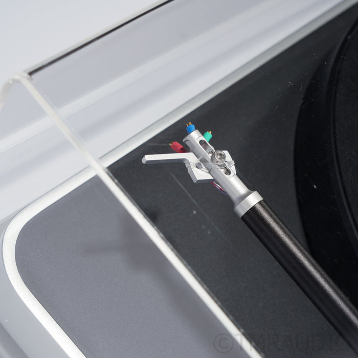 Clearaudio Concept AiR Belt-Drive Turntable; Satisfy Black 9" Tonearm (No Cart.)