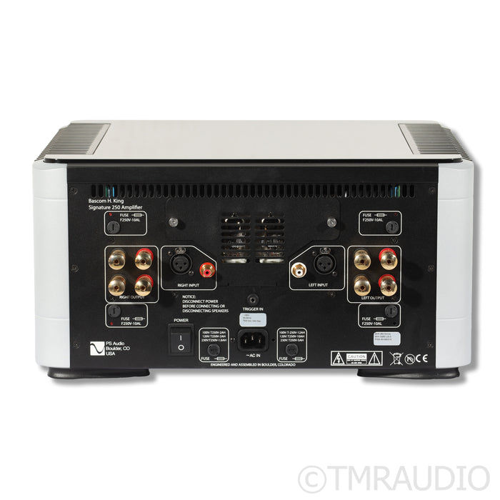 PS Audio BHK Signature 250 Hybrid Power Amplifier