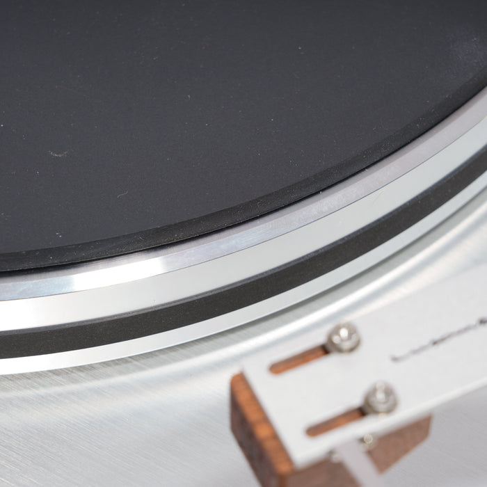 Luxman PD-151 MKII Belt-Drive Turntable w/ Grado Reference 3 MI Cartridge