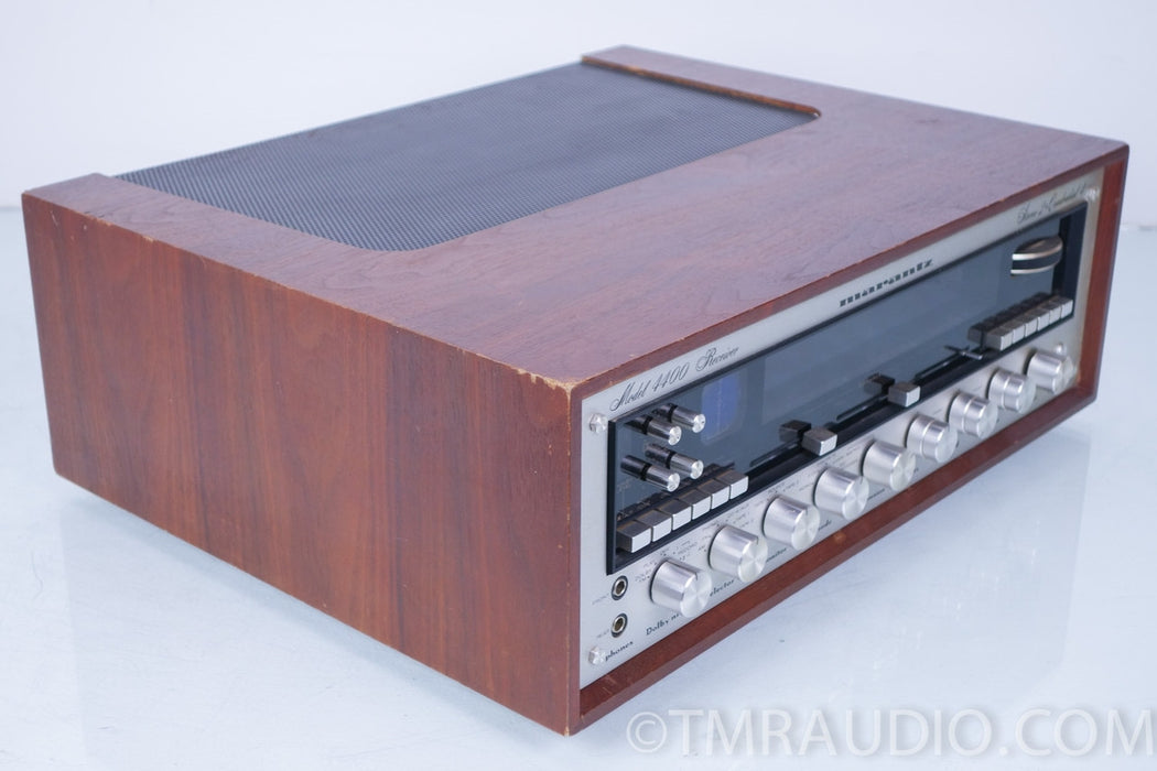 Marantz 4400 Vintage AM / FM Receiver in Wood Case AS-IS / No Sound