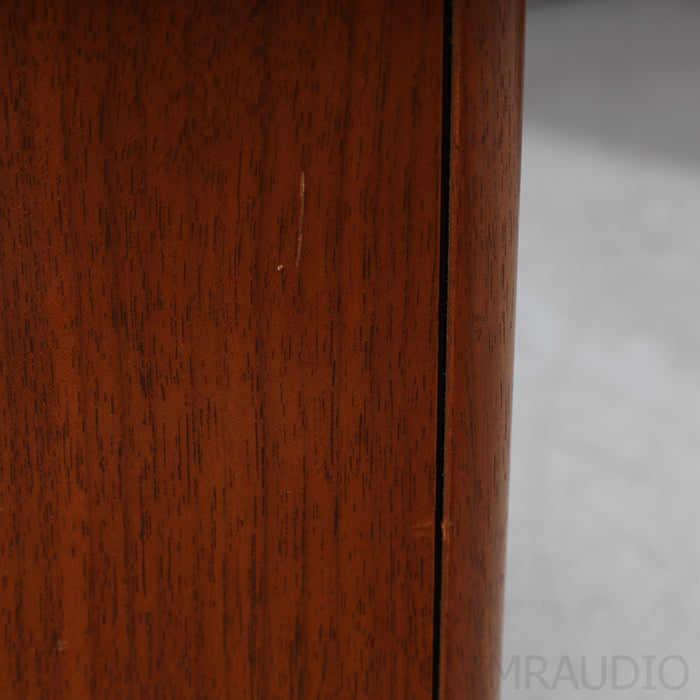 Devore Fidelity The Nines Floorstanding Speakers; Walnut