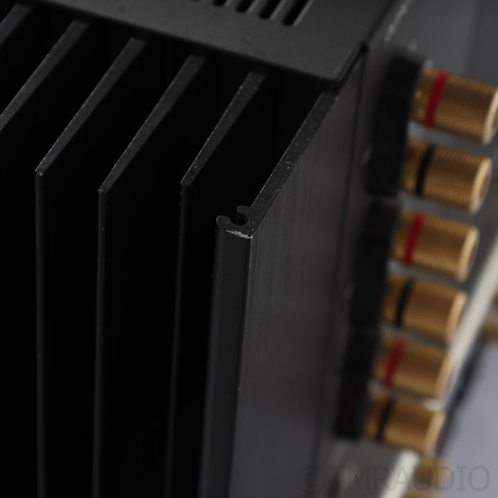 McIntosh MC207 7-Channel Power Amplifier