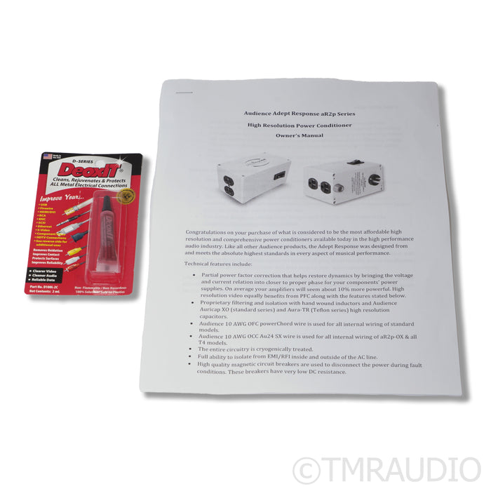 Audience Adept Response aR2p-T4 AC Power Line Conditioner (Open Box)