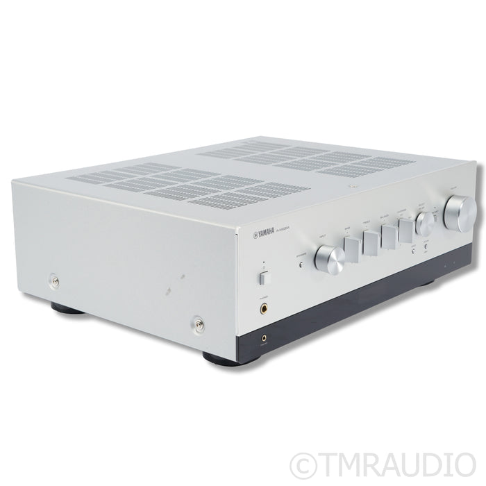 Yamaha  R-N1000A Streaming Integrated Amplifier w/ MM Phono