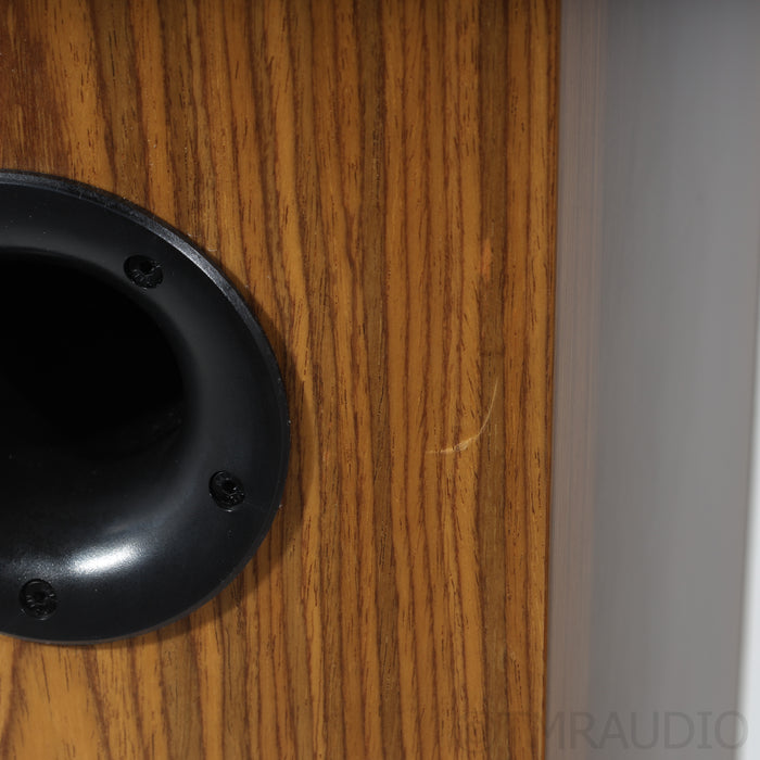 DALI Rubicon 8 Floorstanding Speakers; Walnut