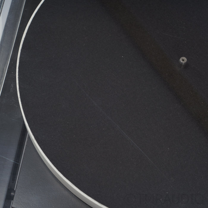 Rega P9 Turntable (No Cartridge)