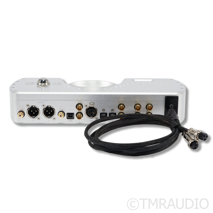 Chord Electronics DAVE Headphone Amplifier & DAC w/Sean Jacobs DC4 Power Supply