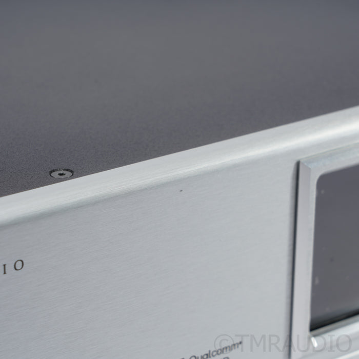 Cary Audio Design DMS-550  Network Streamer & Digital Preamplifier