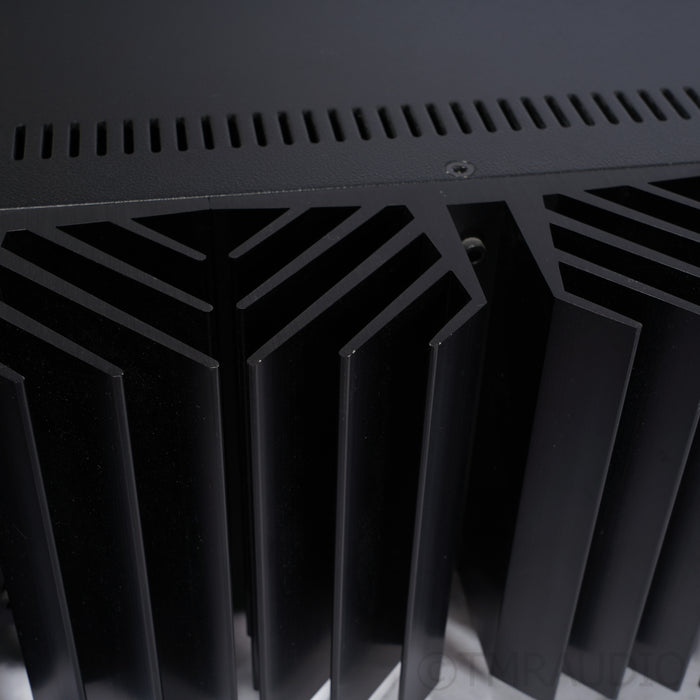 Pass Labs INT-60 Integrated Amplifier