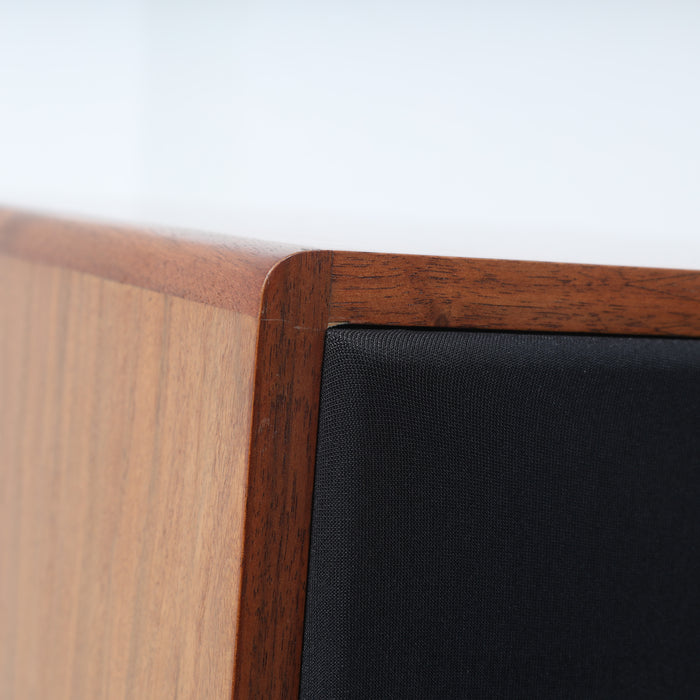 Talon Audio Peregrine Bookshelf Speakers; Walnut Pair