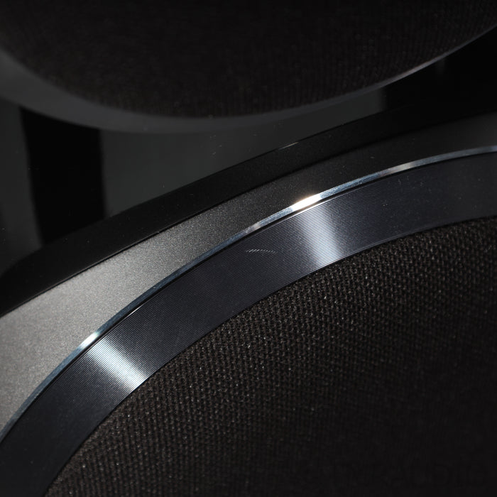 Bowers & Wilkins 804 D4 Floorstanding Speakers; Gloss Black