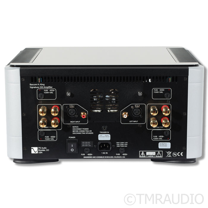 PS Audio BHK Signature 250 Hybrid Power Amplifier