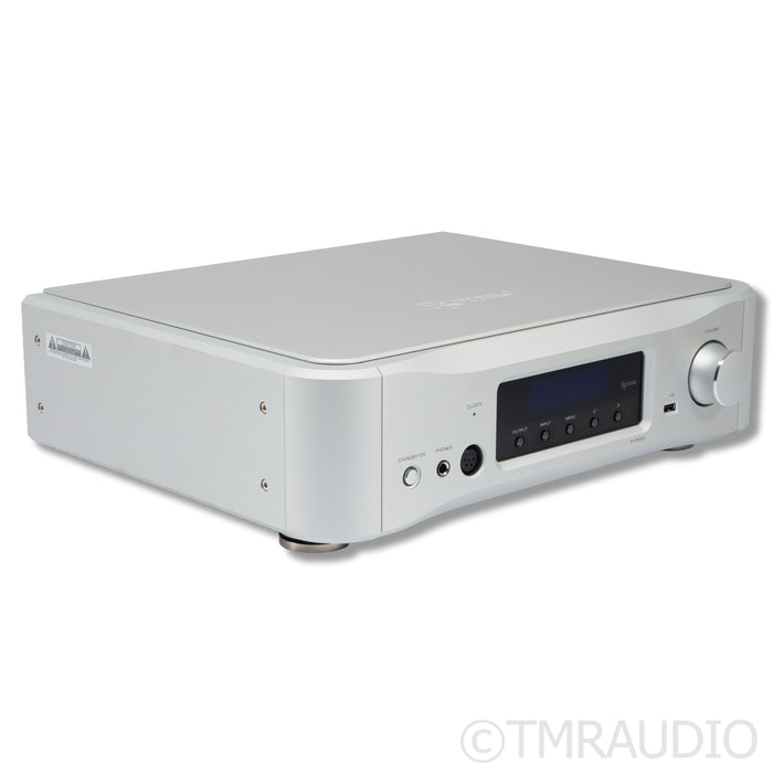 Esoteric Audio N-05XD DAC / Streamer / Preamplifier / Headphone Amplifier