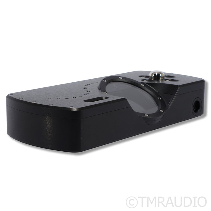 Chord Electronics DAVE Reference DAC / Preamplifier / Headphone Amplifier