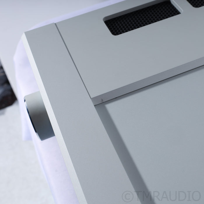 T+A SDV 3100 HV Reference Streaming DAC & Preamplifier