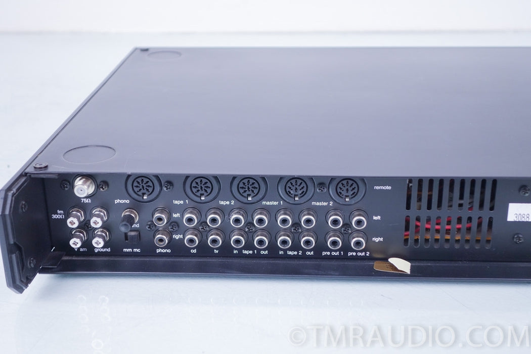 ADS CC4 Preamplifier / Preamp + integrated AM / FM Tuner