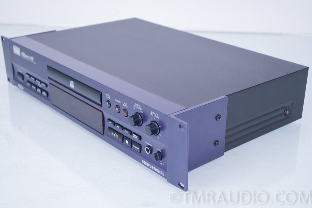 HHB CDR-830