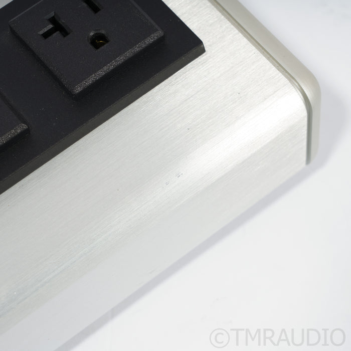 Nordost QRT QBase QB8 MKII AC Power Line Distributor
