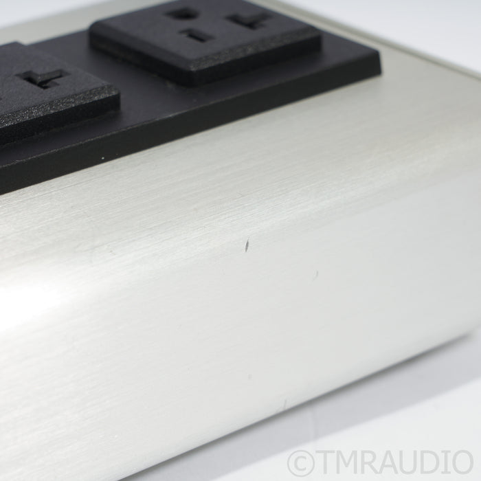 Nordost QRT QBase QB8 MKII AC Power Line Distributor
