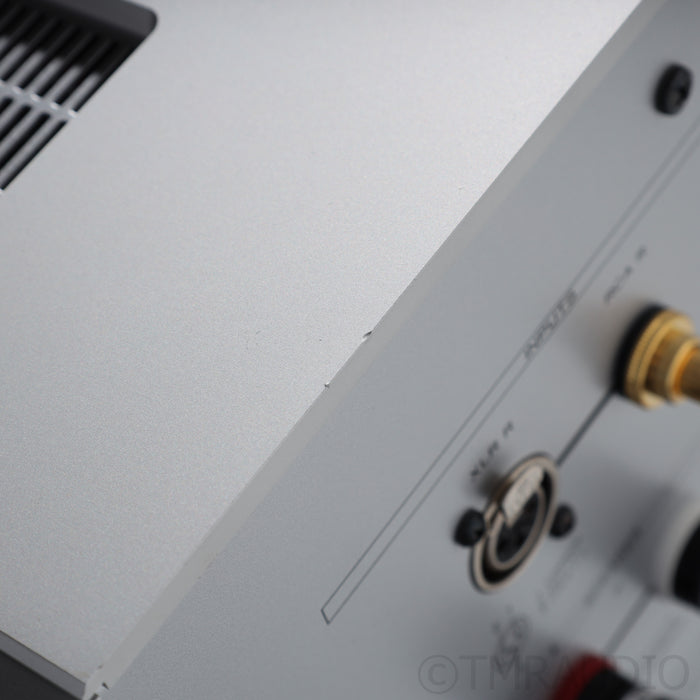 Esoteric Audio  S-02 Power Amplifier