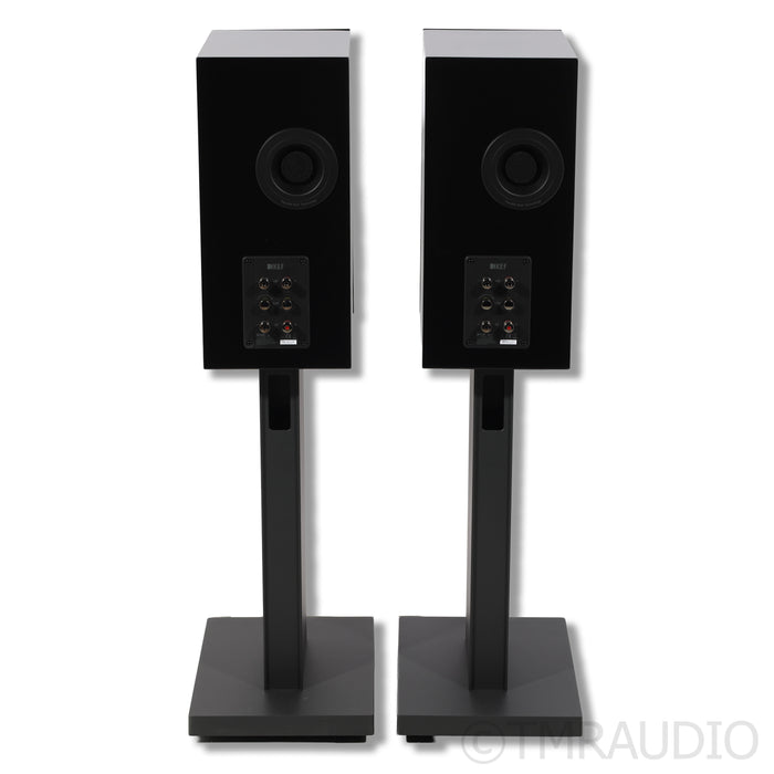 KEF R3 Meta Bookshelf Speakers w/ Dedicated KEF Stands