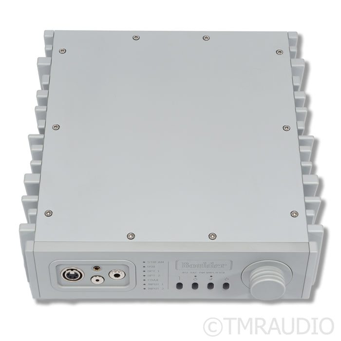 Boulder 812 Headphone Amplifier / Preamplifier / Streaming DAC
