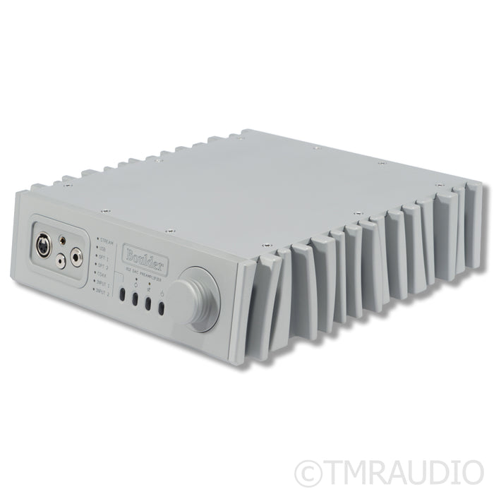 Boulder 812 Headphone Amplifier / Preamplifier / Streaming DAC
