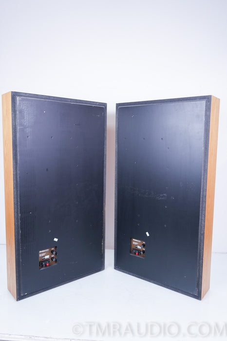 Boston Acoustics A200 Vintage Floorstanding Speakers