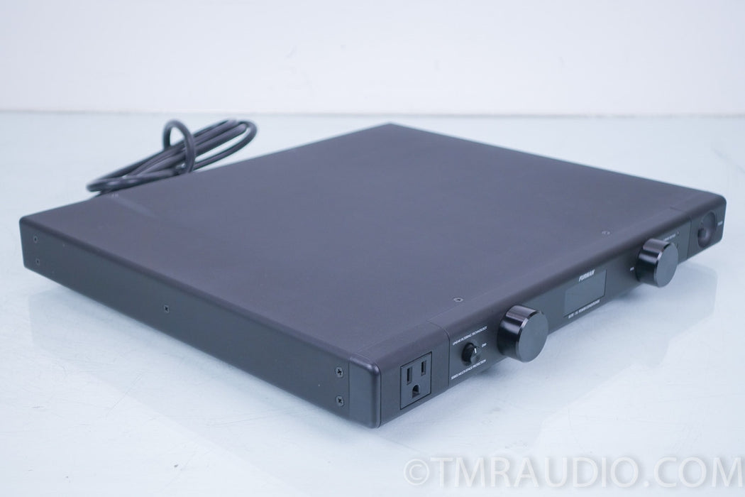 Furman Elite 15i Power Conditioner in Factory Box