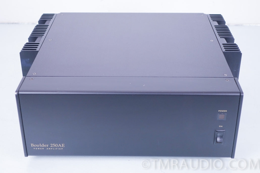 Boulder 250AE Amplifier