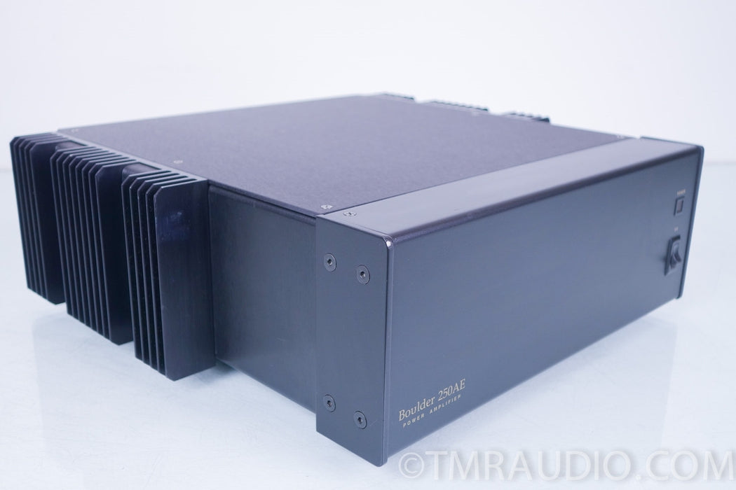 Boulder 250AE Amplifier