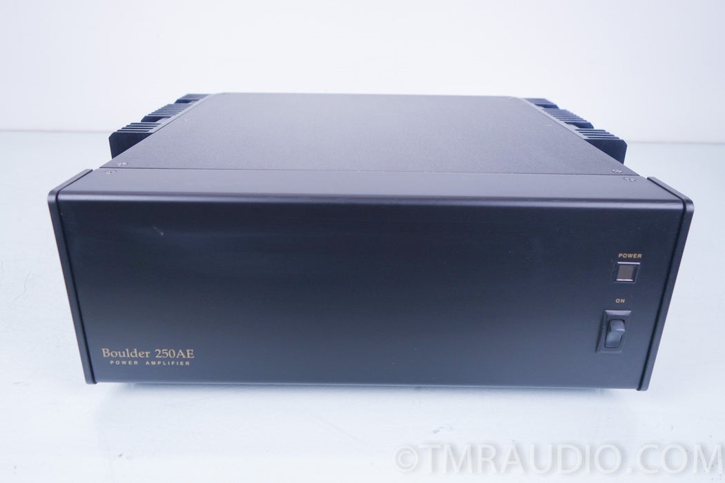 Boulder 250AE Amplifier