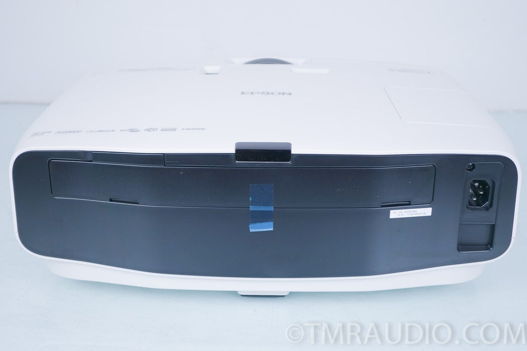 Epson 5030UBe 2D/3D 1080p 3LCD Projector