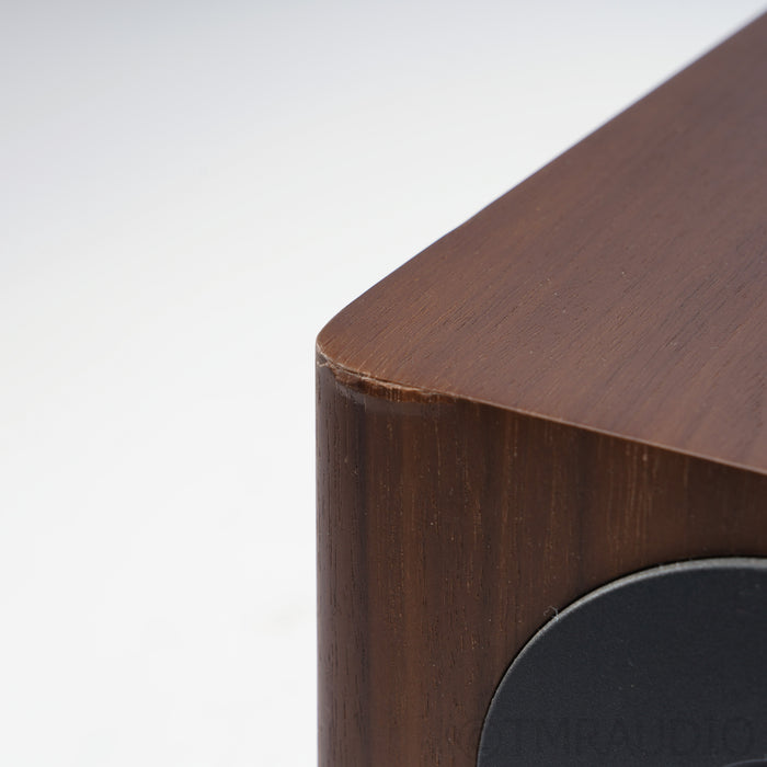 Dynaudio Evoke 10 Bookshelf Speakers