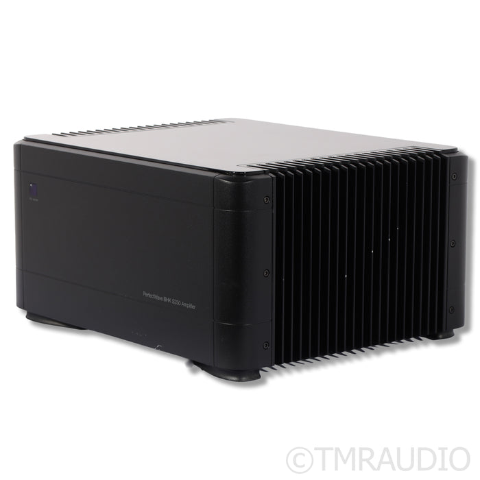 PS Audio BHK Signature 250 Hybrid Power Amplifier