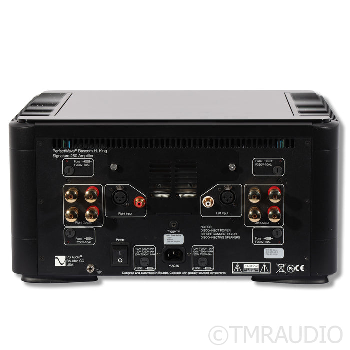PS Audio BHK Signature 250 Hybrid Power Amplifier