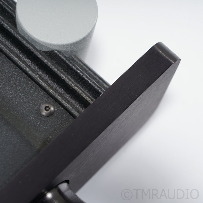 MOON by Simaudio P5.3 SE Preamplifier; MM/MC Phono Upgrade