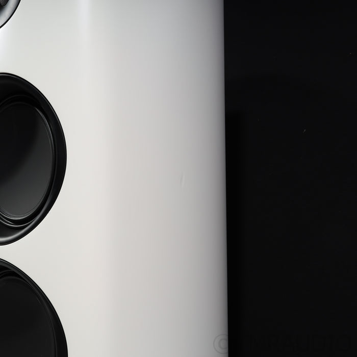 Canton Reference 2 Floorstanding Speakers