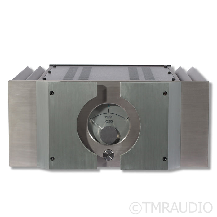 Pass Labs X250 Power Amplifier