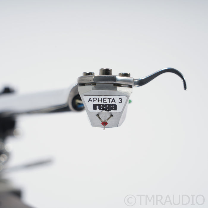 Rega Planar 10 Belt-Drive Turntable; Apheta 3 MC Cartridge