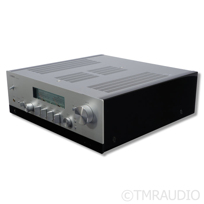 Yamaha RN2000A Receiver
