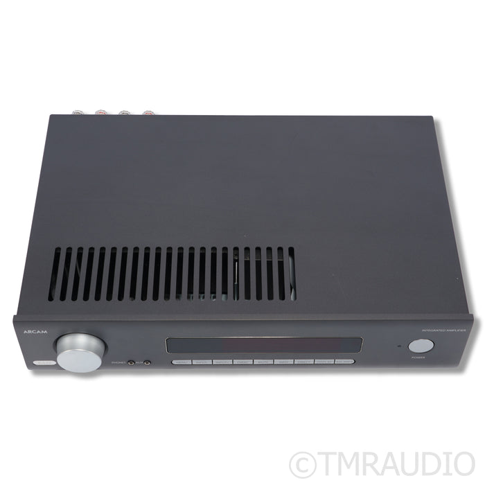 Arcam SA30 Integrated Amplifier / Streaming DAC