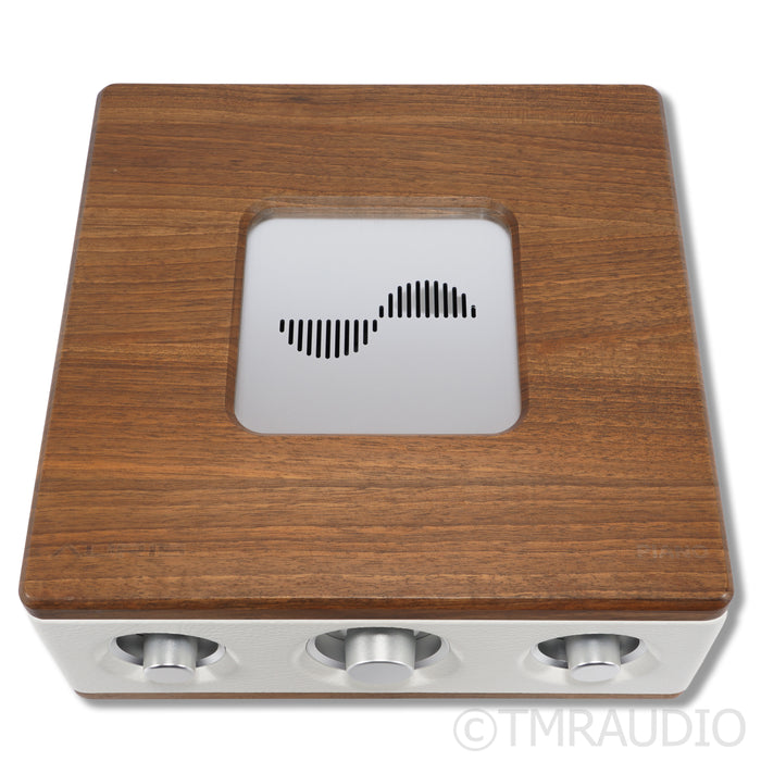 Auris Piano Tube Preamplifier; No Remote