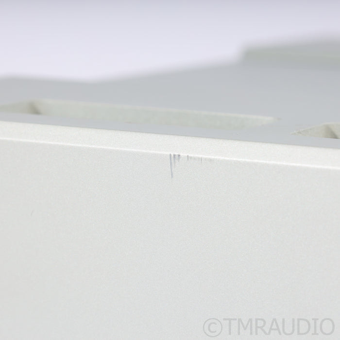 T+A P 3000 HV Preamplifier