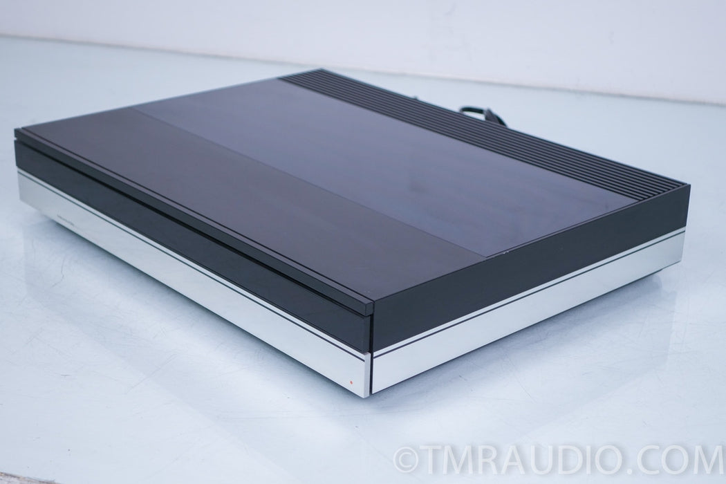 Bang & Olufsen Beosystem AV7000 Surround Sound Receiver