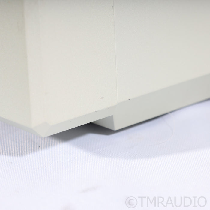 T+A P 3000 HV Preamplifier